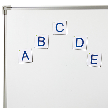 Magnetische Buchstaben/Zahlen